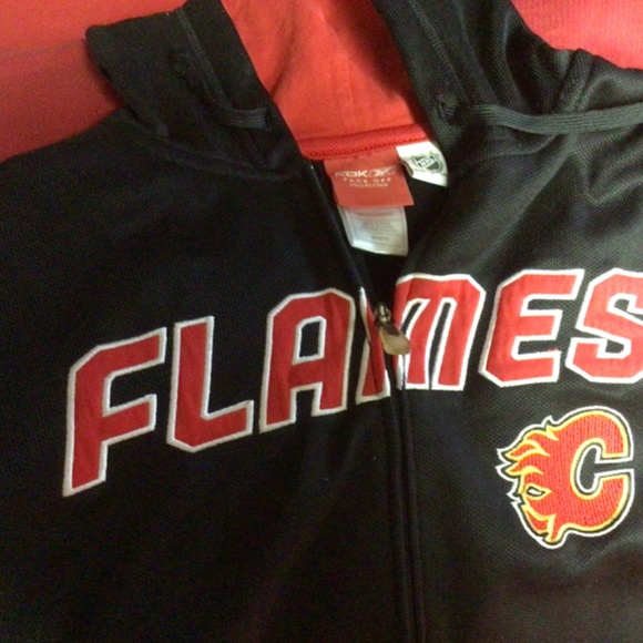 NHL CALGARY FLAMES hoodie - Picture 2 of 2